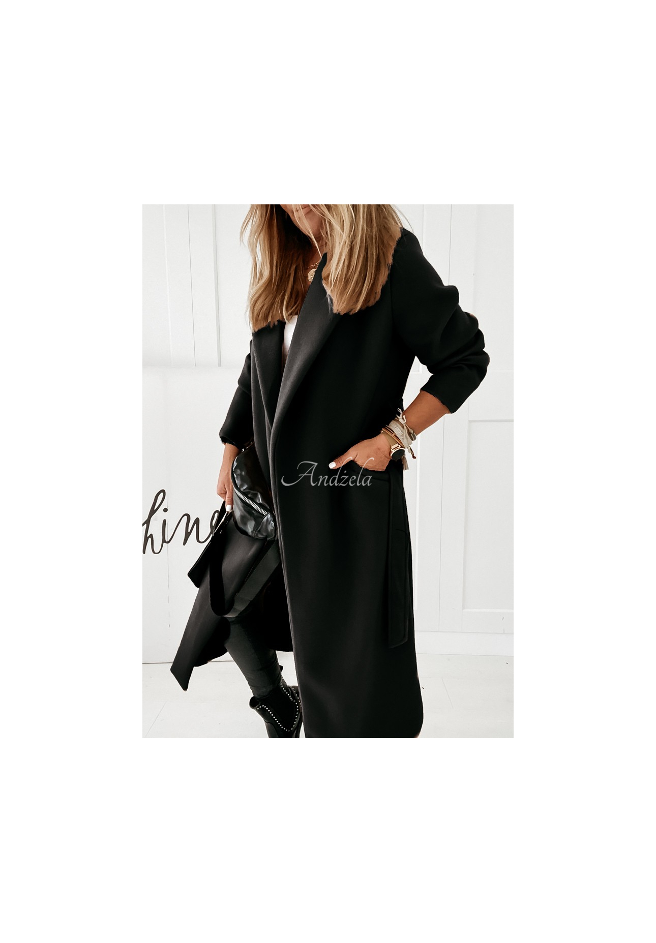 Langer Mantel mit Bindegürtel Sensual Schwarz