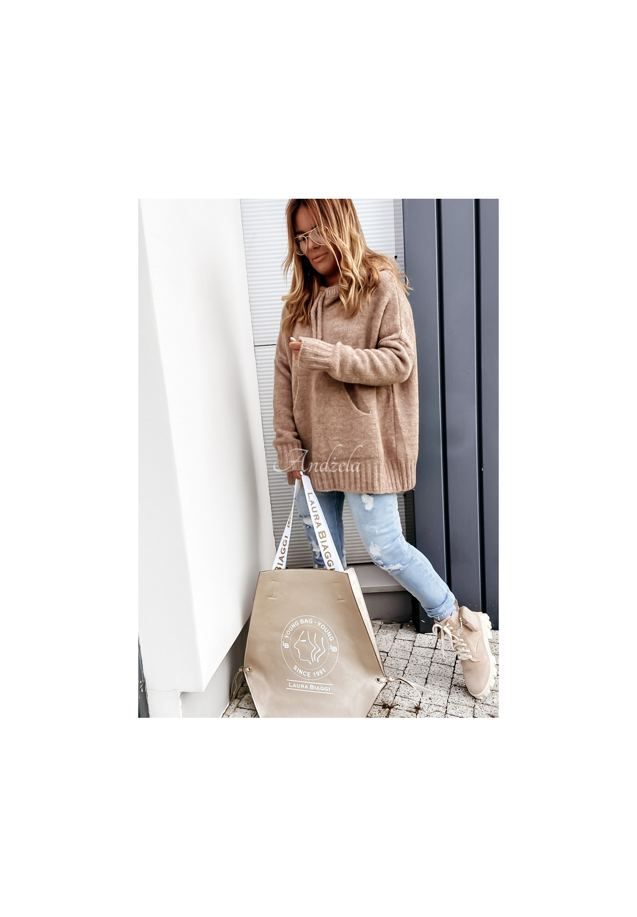 Oversize-Kapuzenpullover Carra Camel