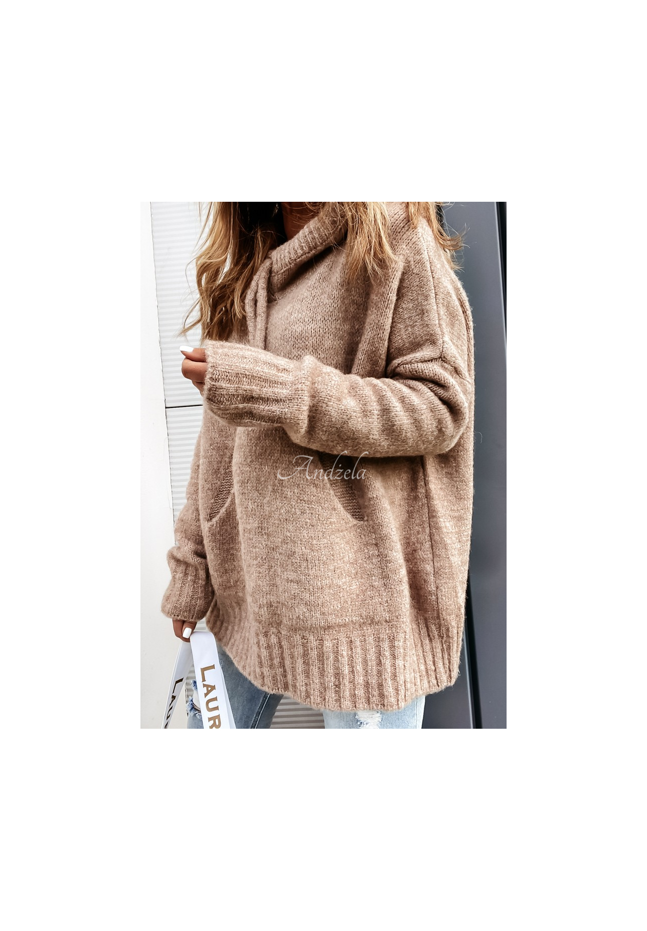Oversize-Kapuzenpullover Carra Camel