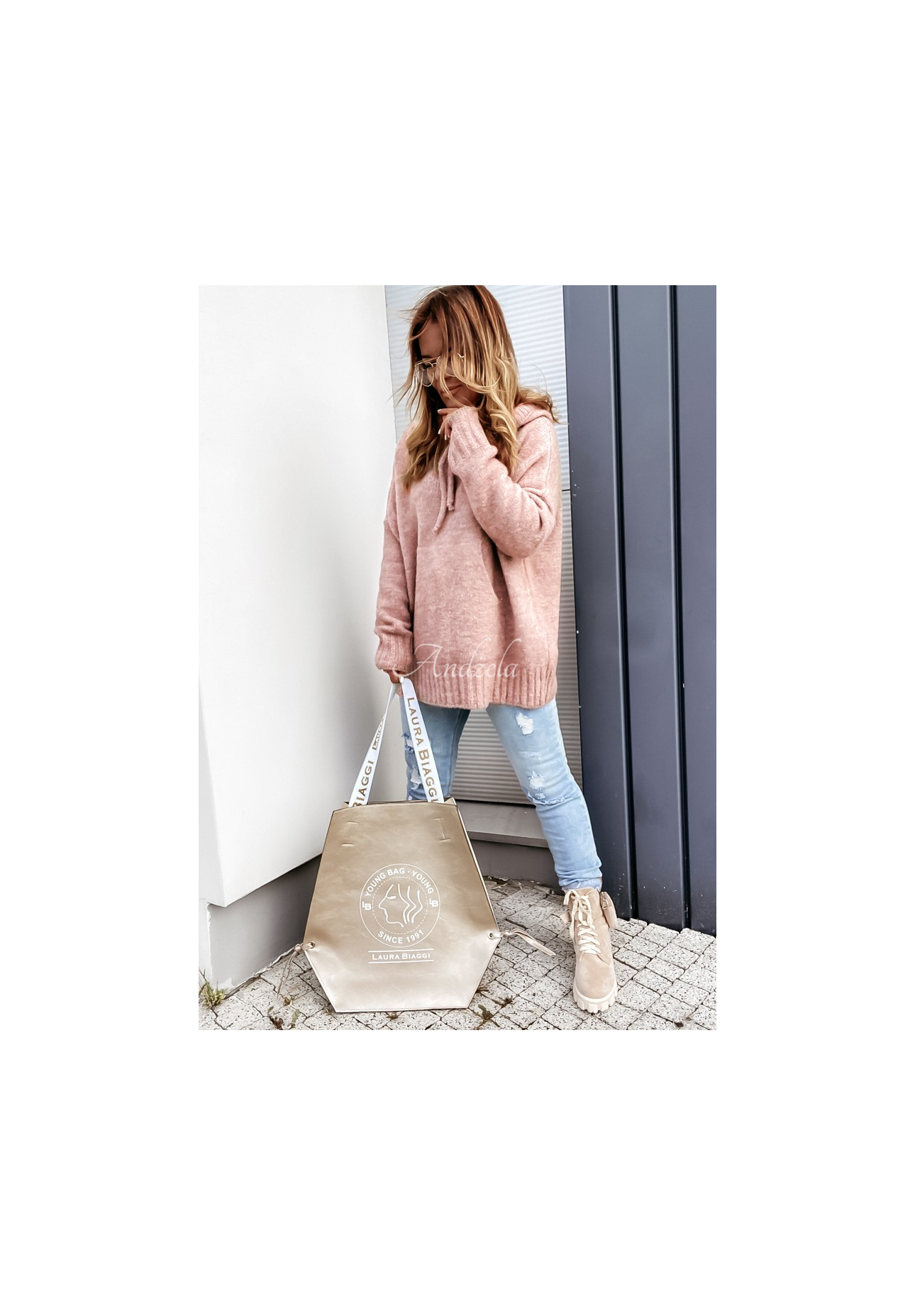Oversize-Kapuzenpullover Carra Puderrosa