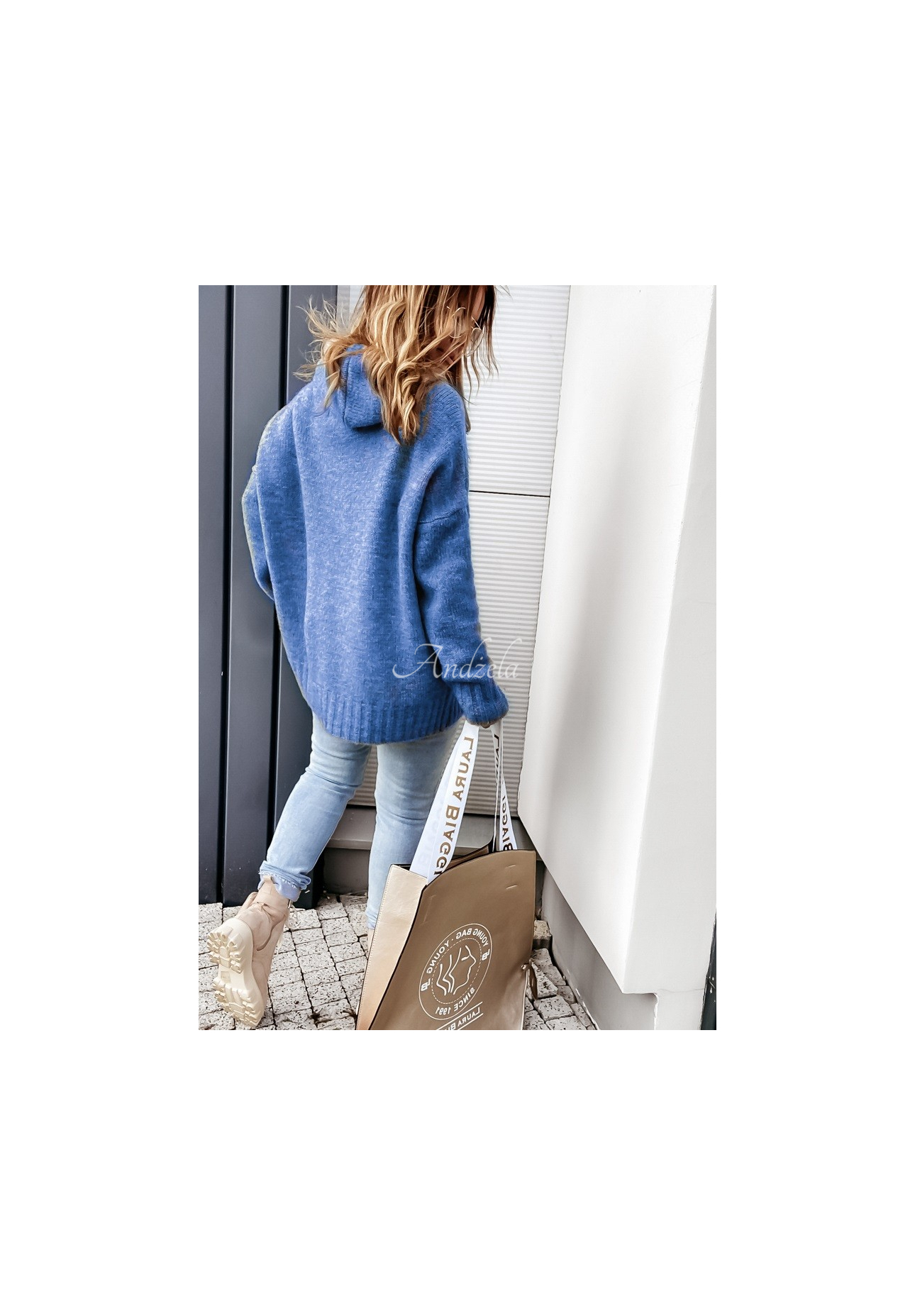 Oversize-Kapuzenpullover Carra Blau