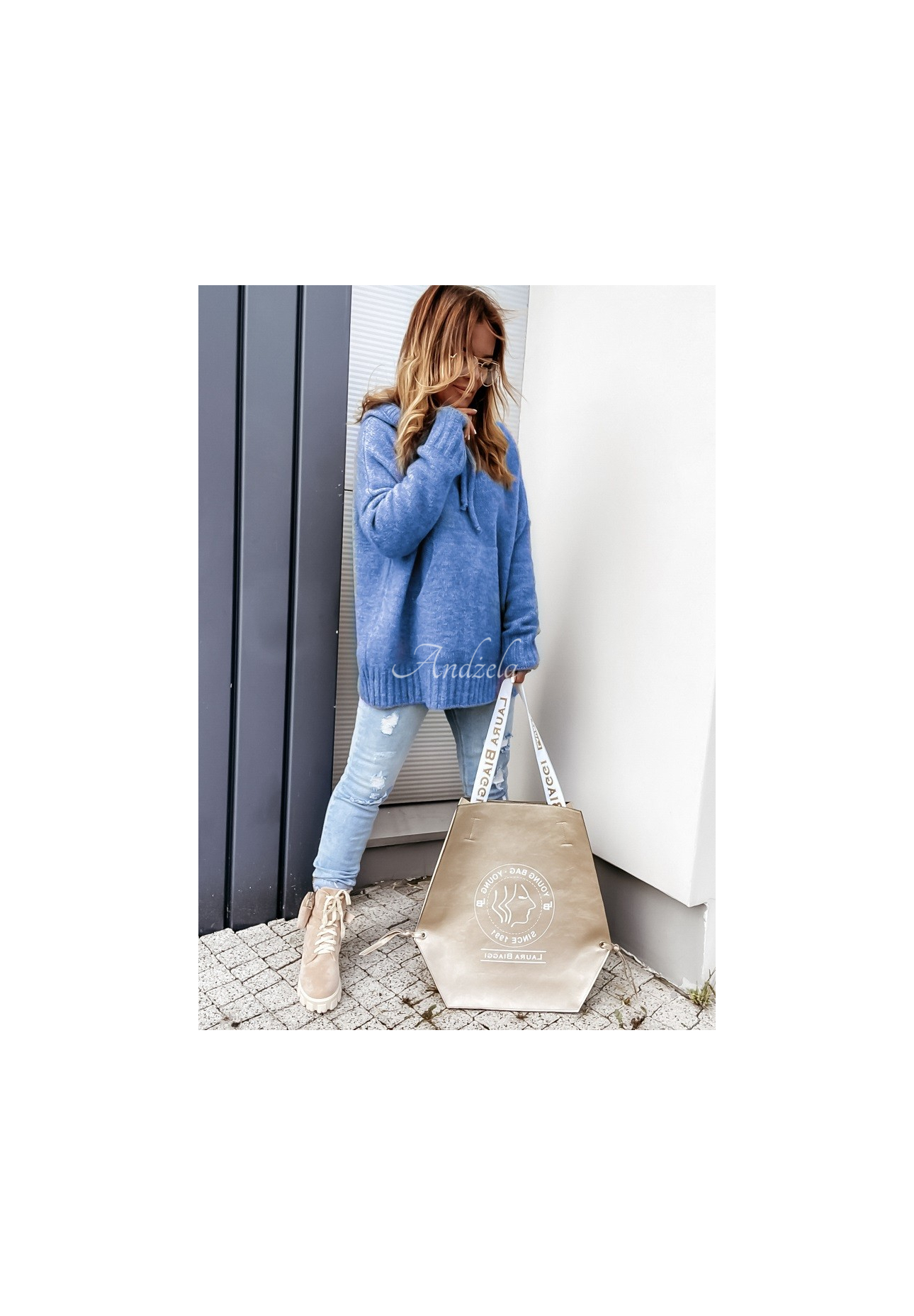 Oversize-Kapuzenpullover Carra Blau