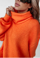 Długi Jumper z golfem Delicate in orange