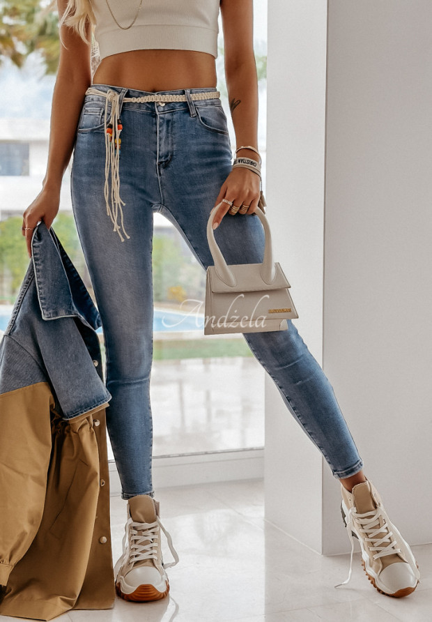 Skinny Jeans mit Gürtel Salvadore Hellblau