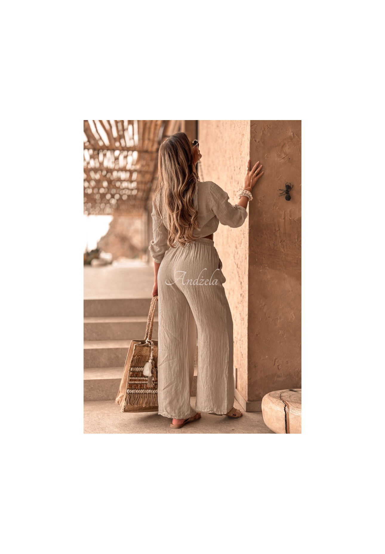 Kurzes Leinenhemd mit Bindung Summery Essentials Beige