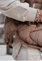 Pikowana Waistcoat z kapturem On Rainy Days in chocolate