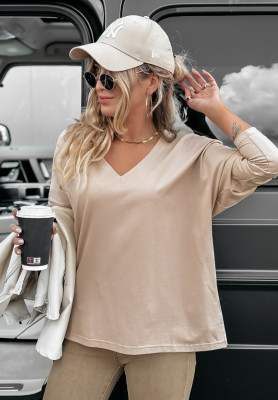 Bluse mit dekorativem Ausschnitt Basic Bliss Beige