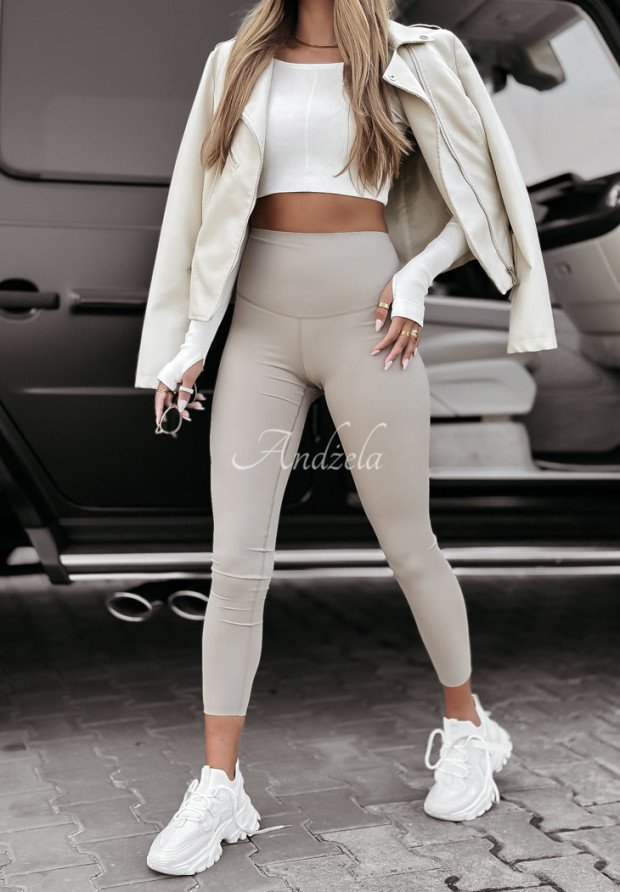 Leggings Fitting On Me Beige