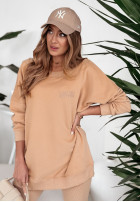 Sweatshirt oversize z ozdobnym dekoltem i haftem I Am Limited Edition Camel