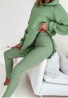 Prążkowane legginsy Siempre khaki