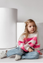 Dziecięcy Jumper oversize w paski Cute Duo biało-in pink