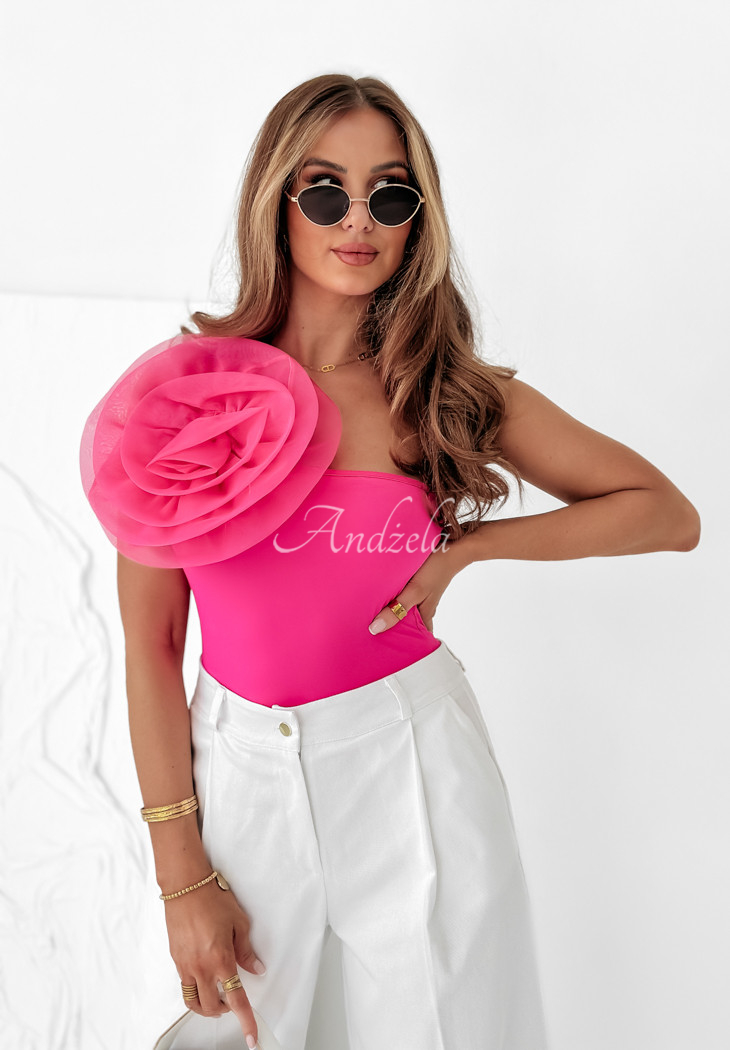 Asymmetrisches Top mit Rose Majestic Bloom Rosa