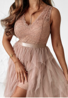 Tiulowa sukienka z falbankami Timeless Celebrations pudrowy róż