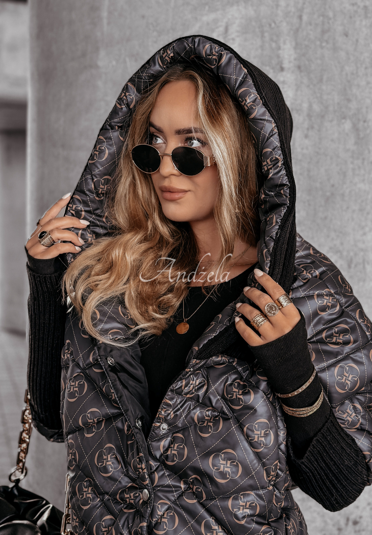 Gemusterte Oversize-Kapuzenjacke Sancha Schwarz