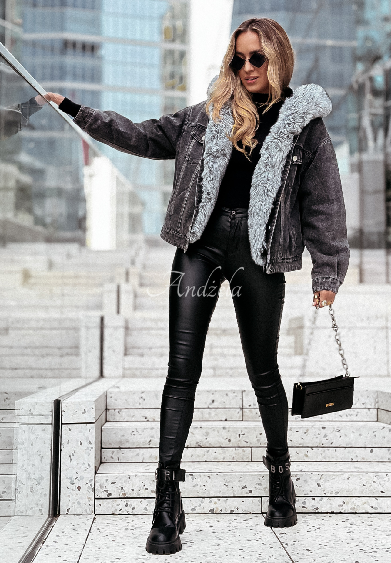 Jeansjacke mit Fell Wind Is Cold Grau