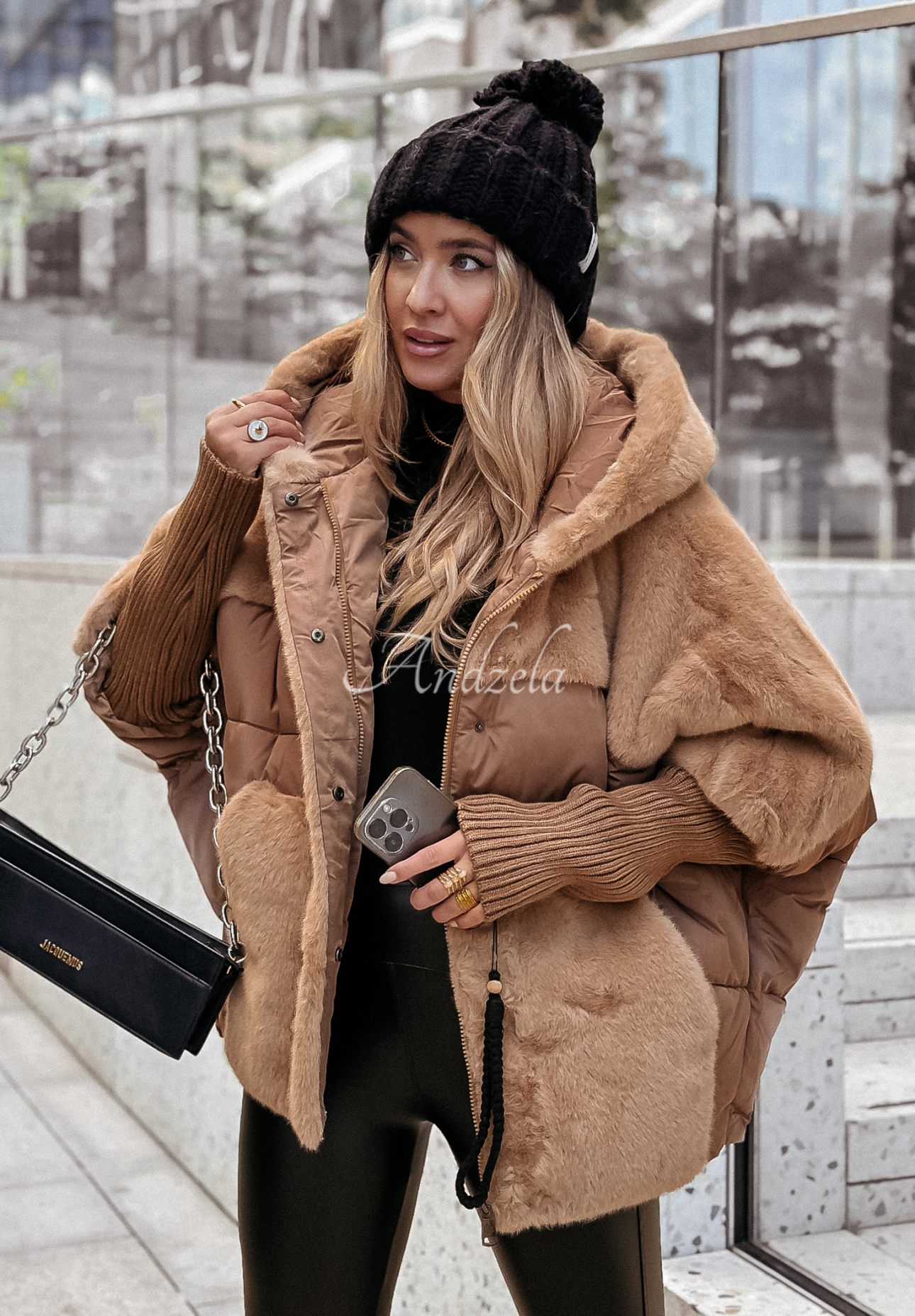 Gesteppte Jacke mit Fellimitat Snow &amp; Pines Camel