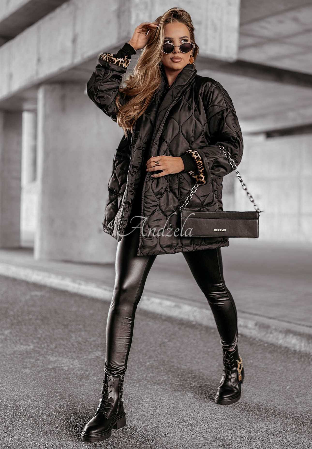 Lange Steppjacke Look At The Rain Schwarz