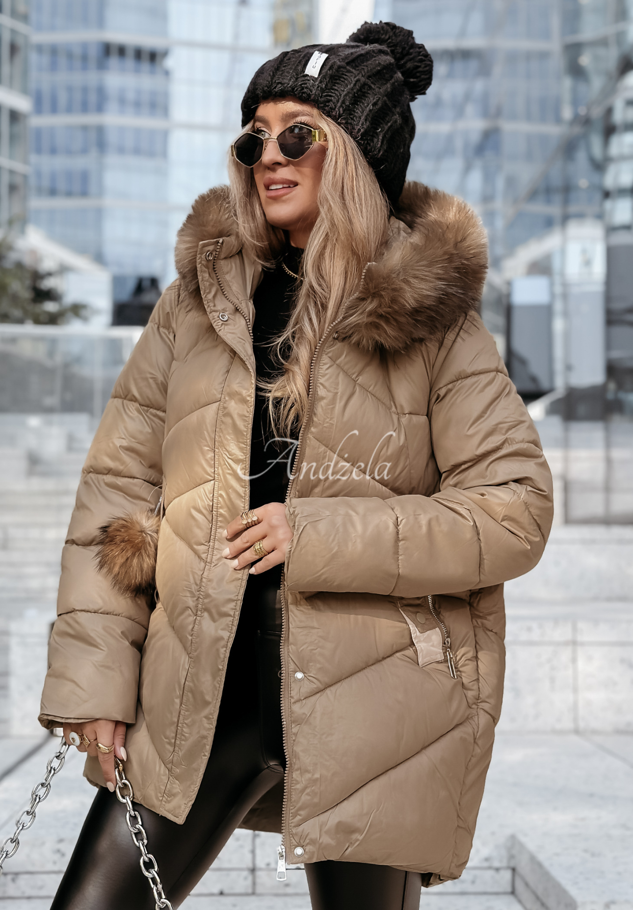 Gesteppte Jacke mit Pelz Admiration In Winter Mokkafarben