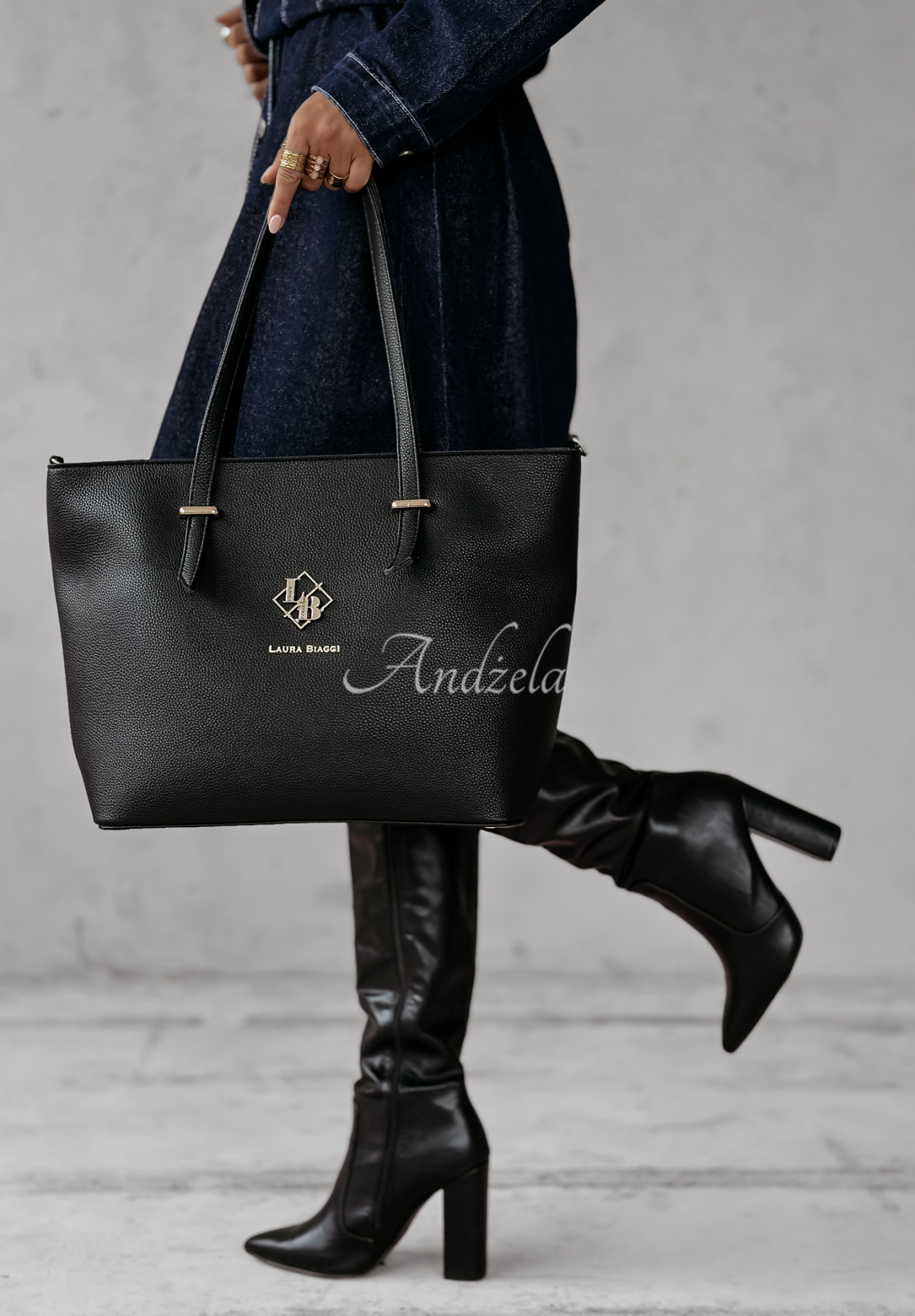 Ledertasche Miriami Schwarz