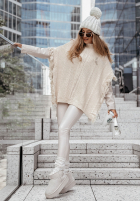 Ozdobnie pleciony Pullover z frędzlami Think Less Beige