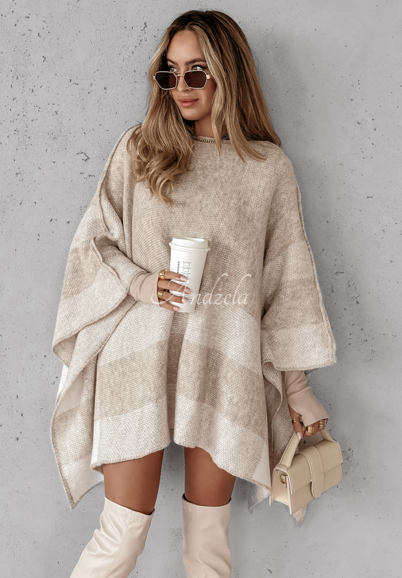 Karierter Poncho-Pullover We Go Together Beige