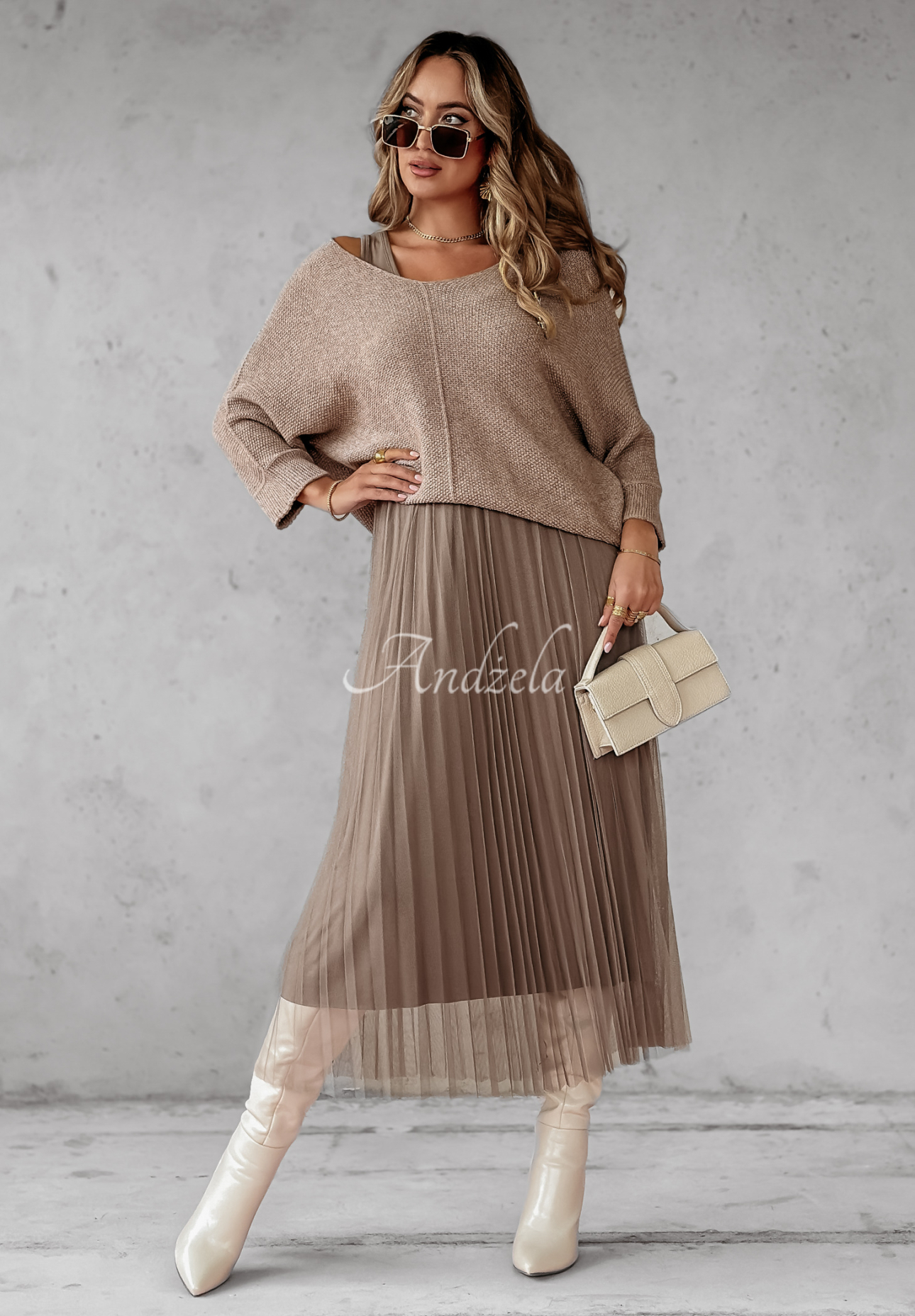 Set aus plissiertem Kleid und Pullover Falling Fast Mokkafarben