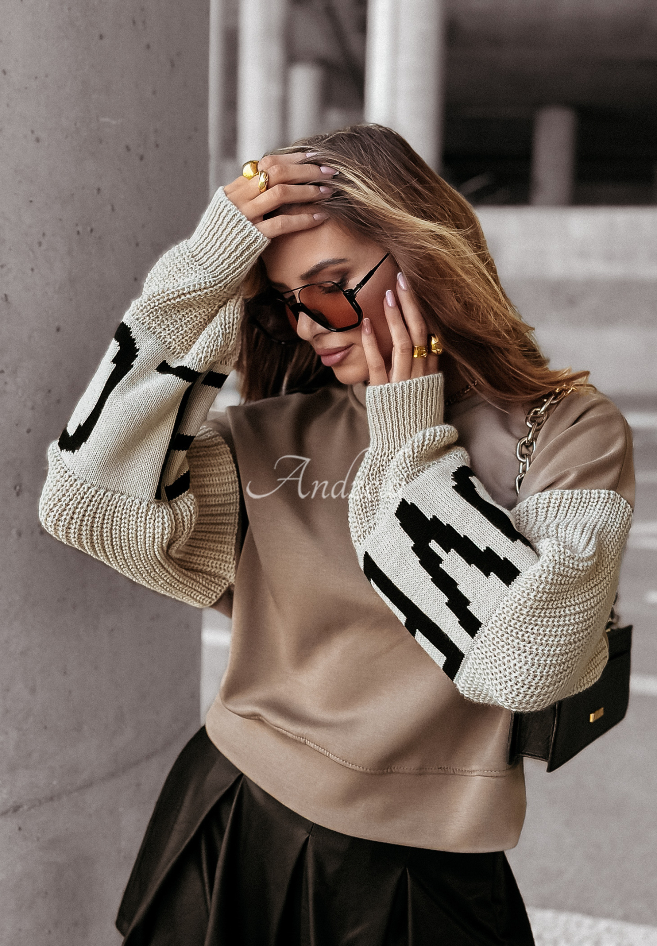 Sweatshirt Lovely Sleeves Beige