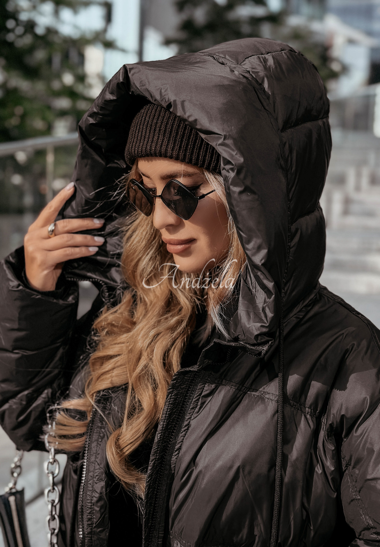 Lange Daunenjacke mit Kapuze Coldest Of Times Schwarz