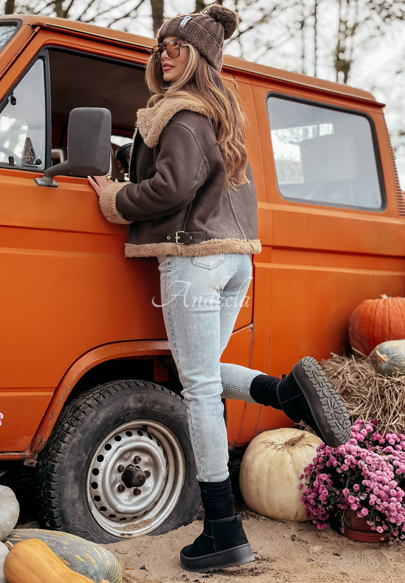 Kurze Wildlederjacke mit Schaffellmantel Mountain Mist Schokoladenbraun