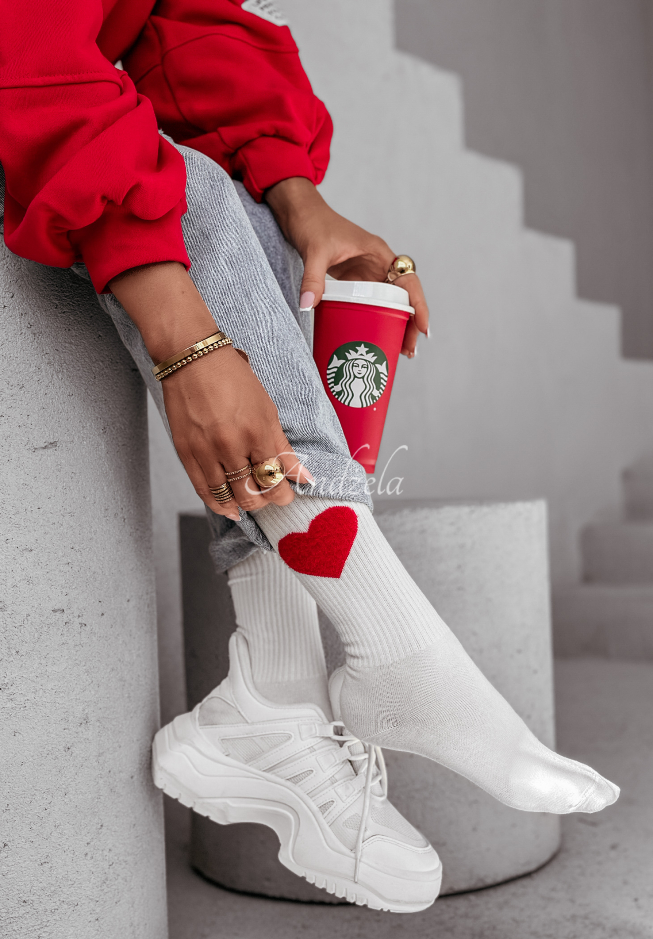 Lonely Heart socks white