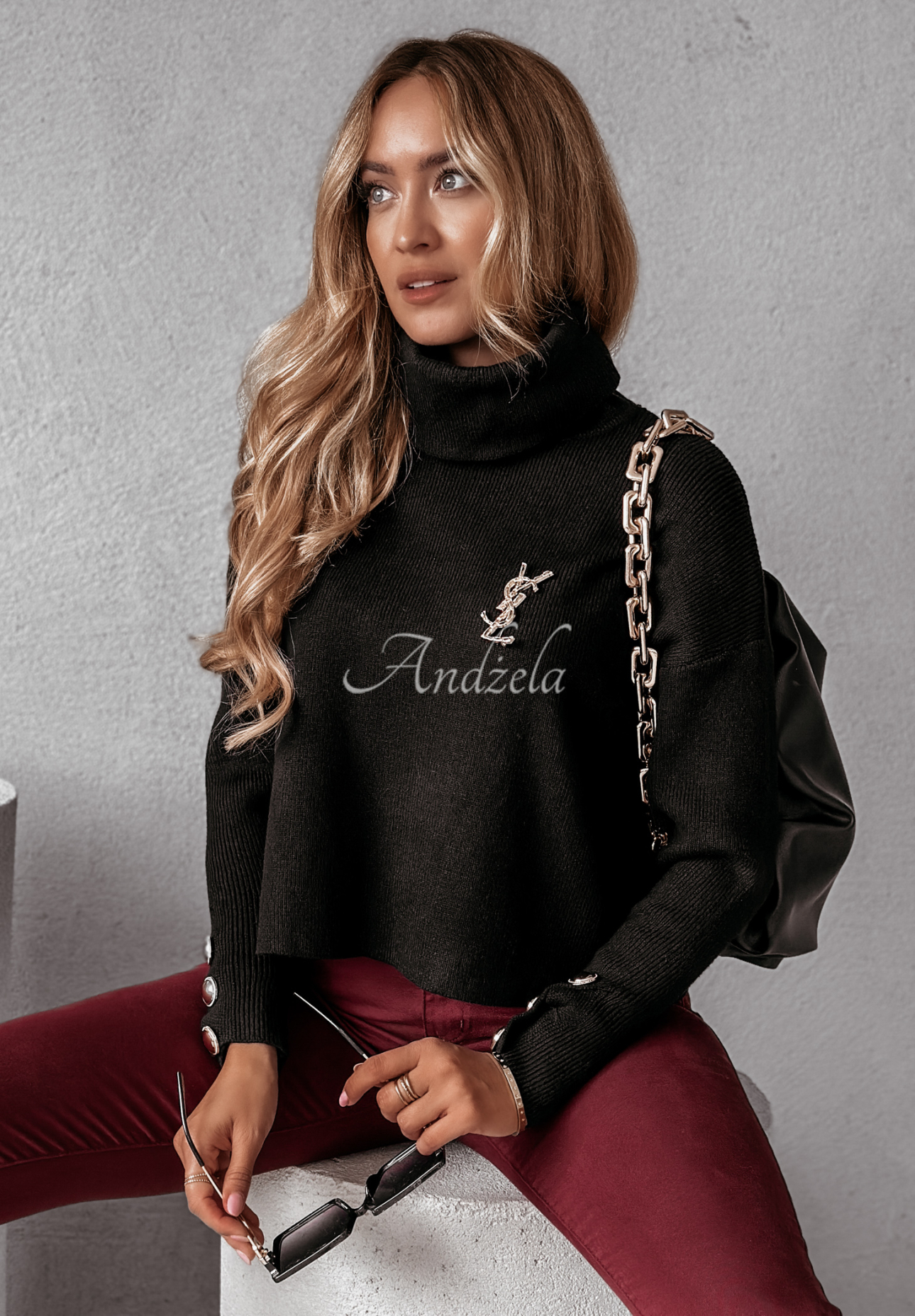 Rollkragenpullover Mavella Schwarz