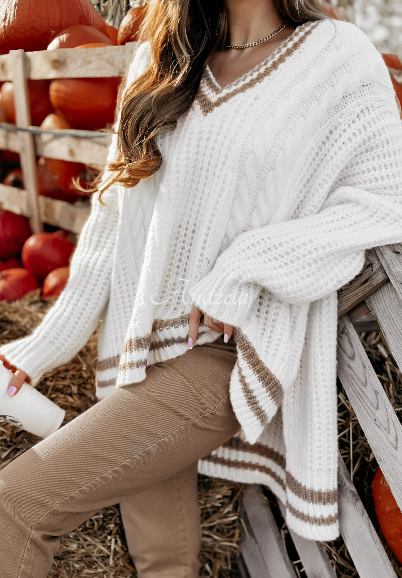 Decoratively woven asymmetrical sweater Only Limit Is You ecru