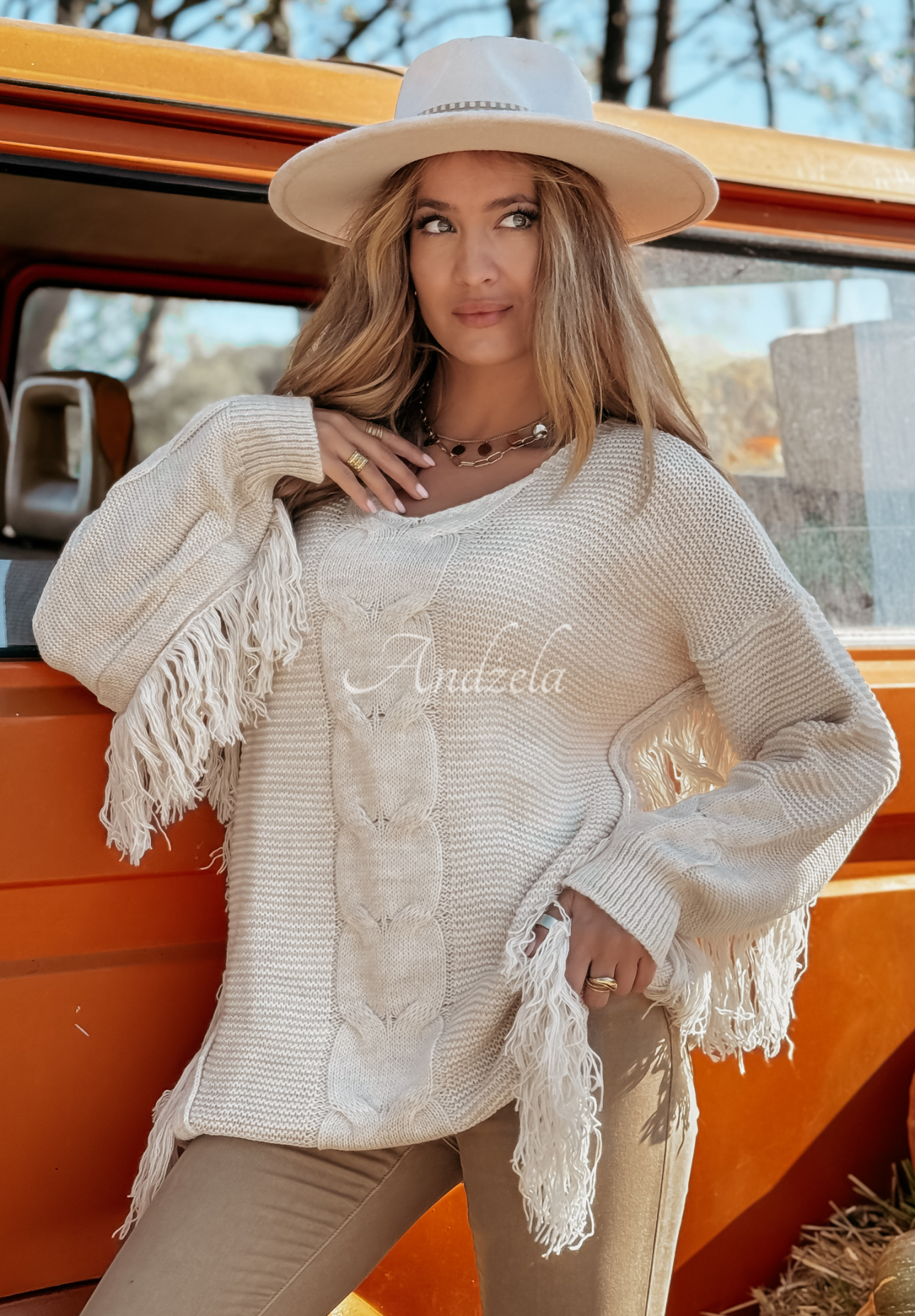 Oversize-Pullover mit Fransen Armando Beige