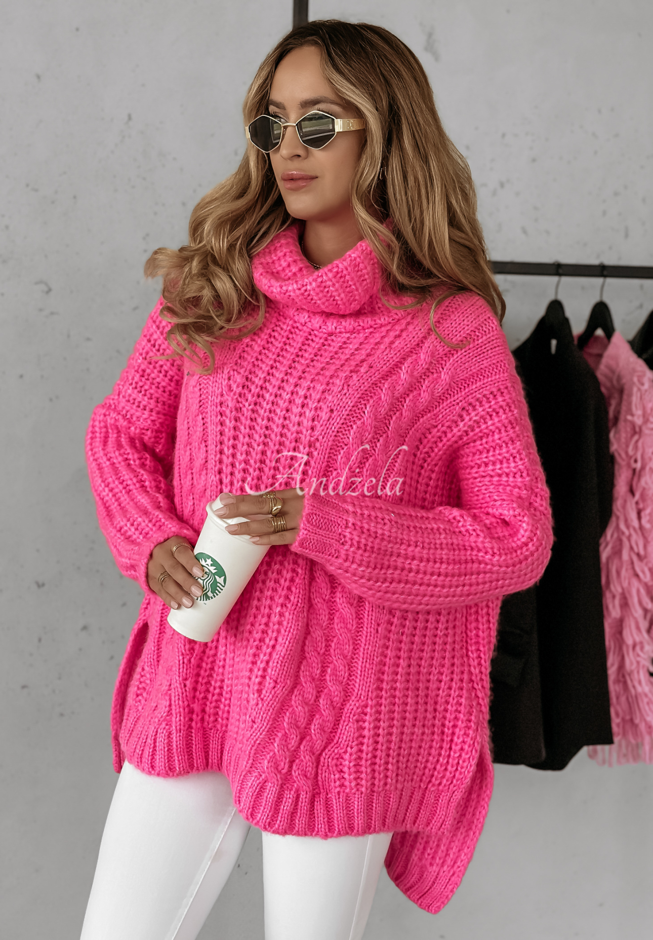 Dekorativ gewebter Rollkragenpullover Rosso Neon Rosa