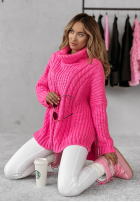 Ozdobnie pleciony Pullover z golfem Rosso Neon Rosa