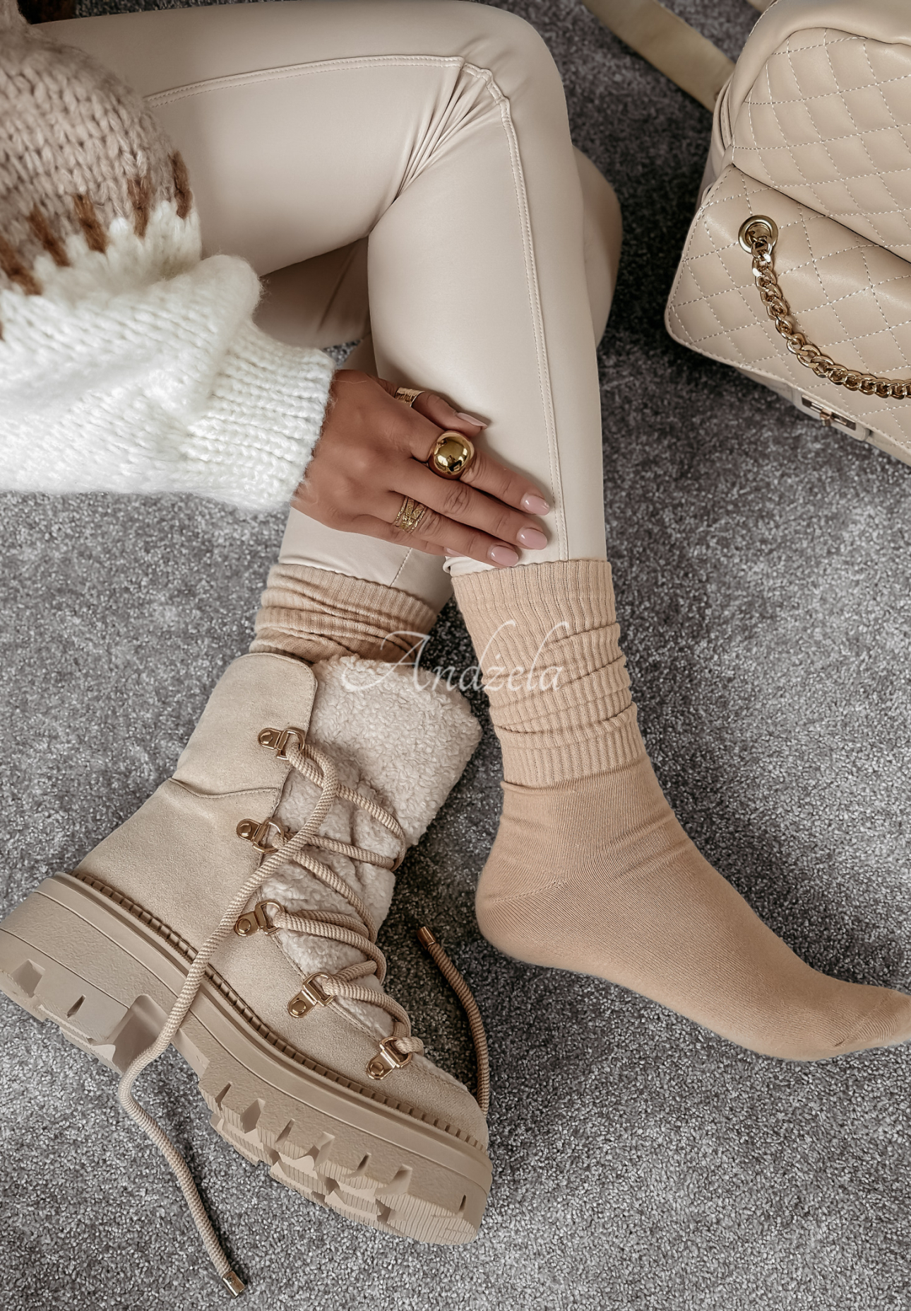 Gerippte Socken Homey Hues Beige