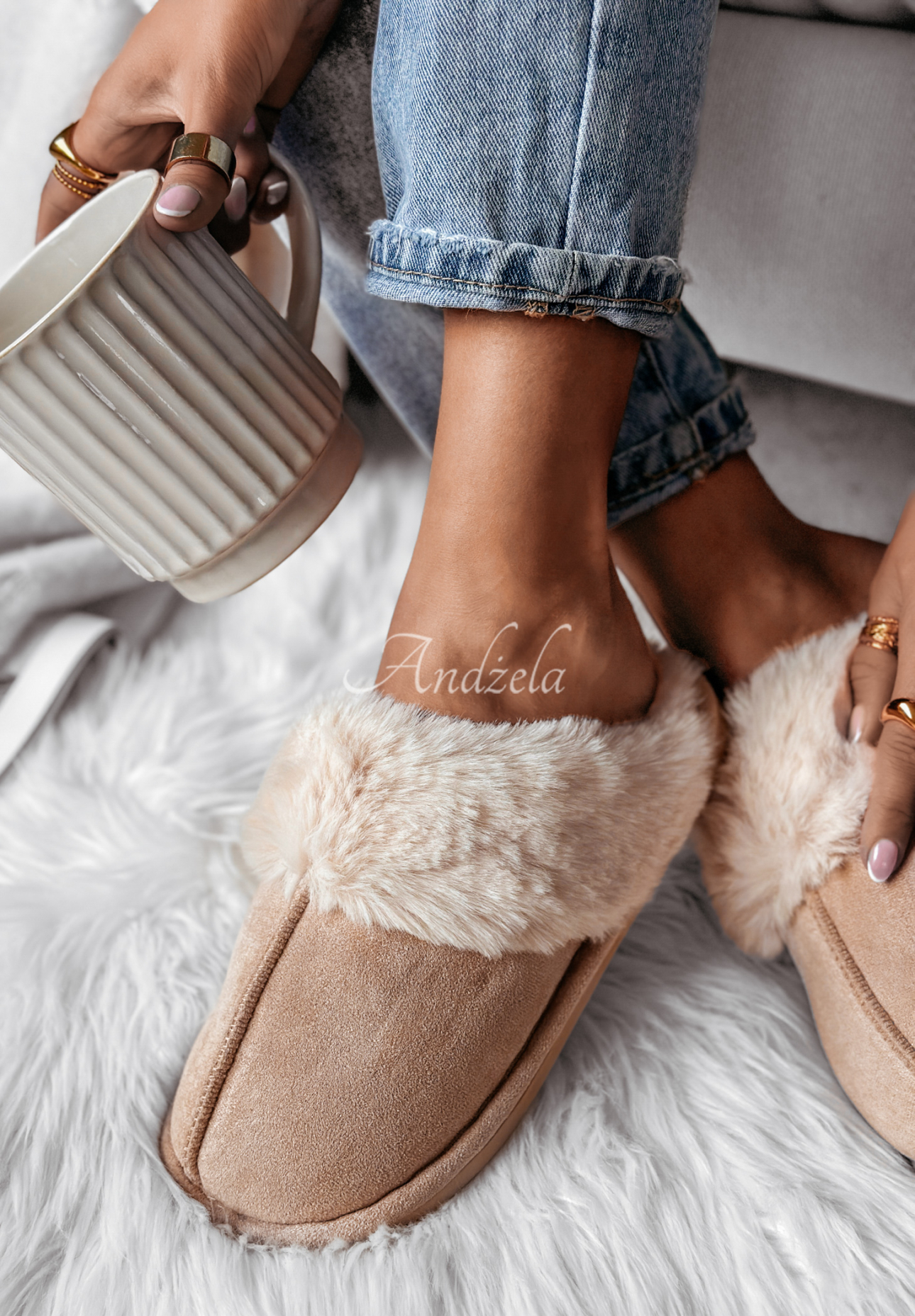 Wildlederpantoffeln mit Fell Alpine Chill Beige