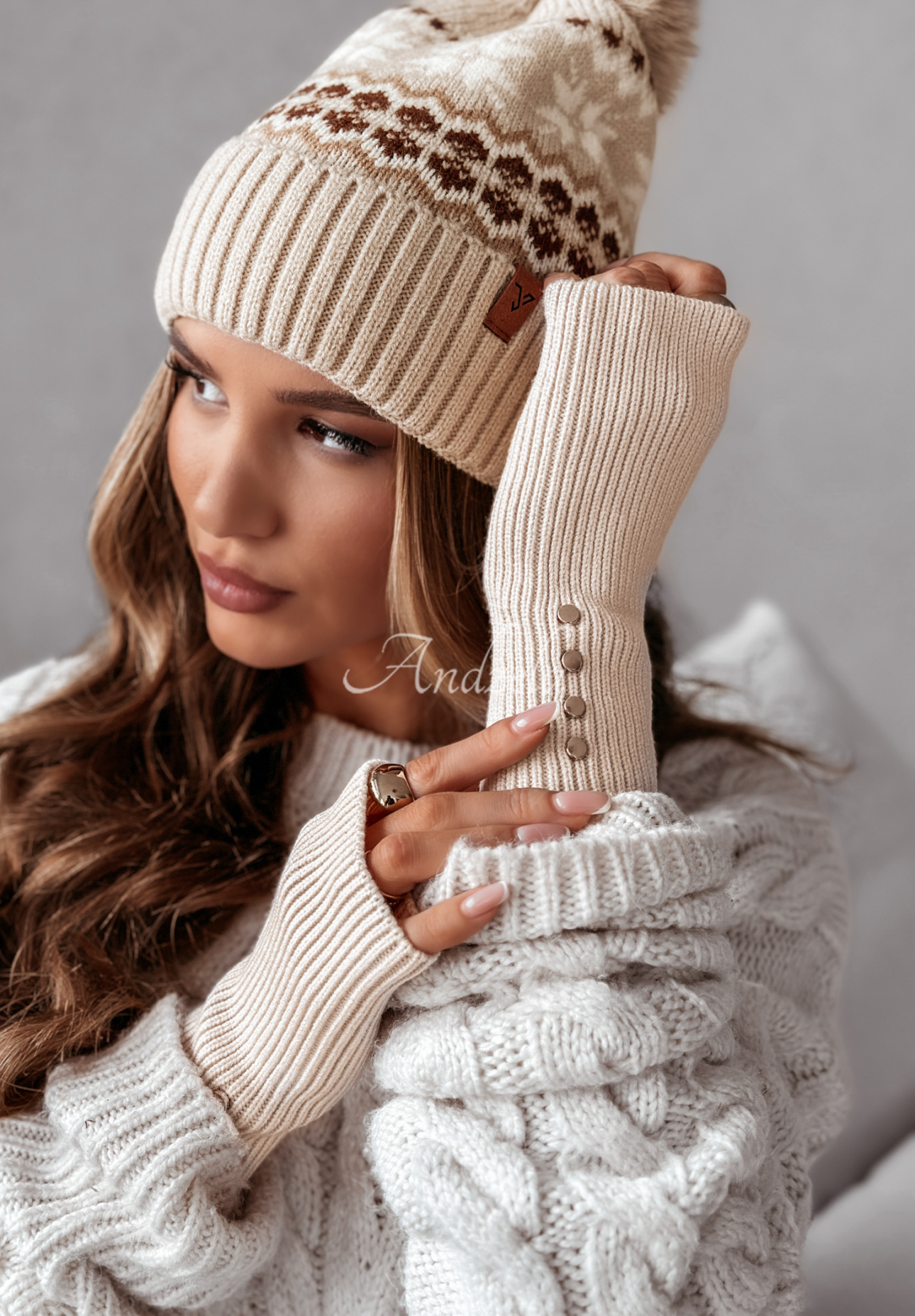 Gerippte fingerlose Handschuhe Mittens First Snow Beige