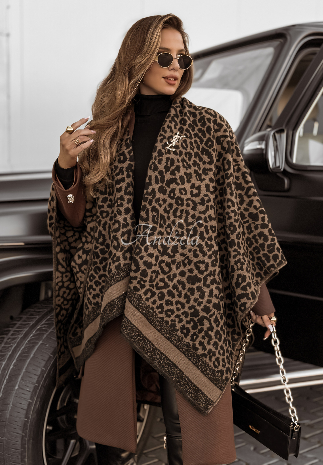 Oversize Poncho-Schal mit Wolle Hey There mit Leopardenmuster