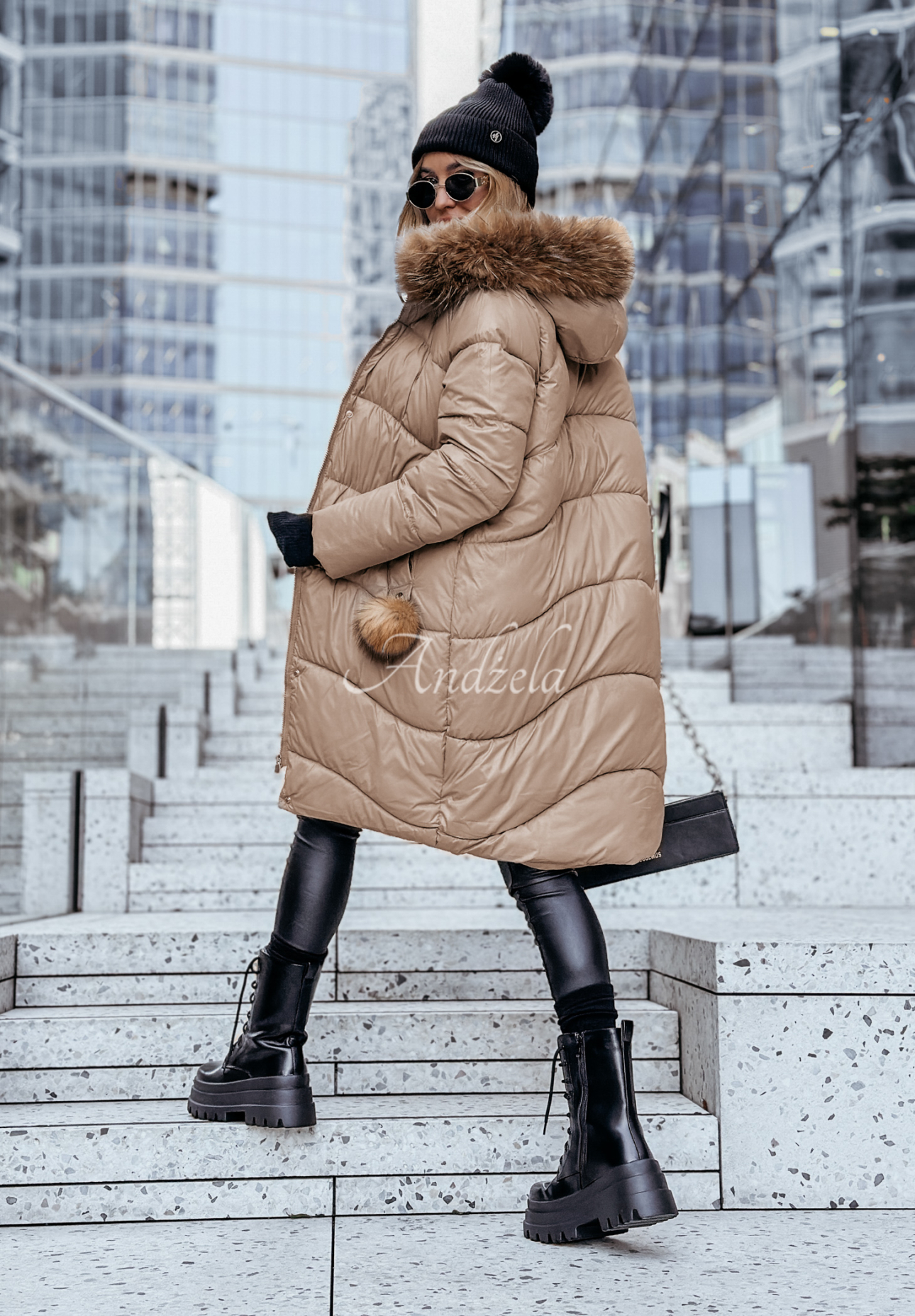 Lange Steppjacke mit Fellimitat Snow Offense Mokkafarben