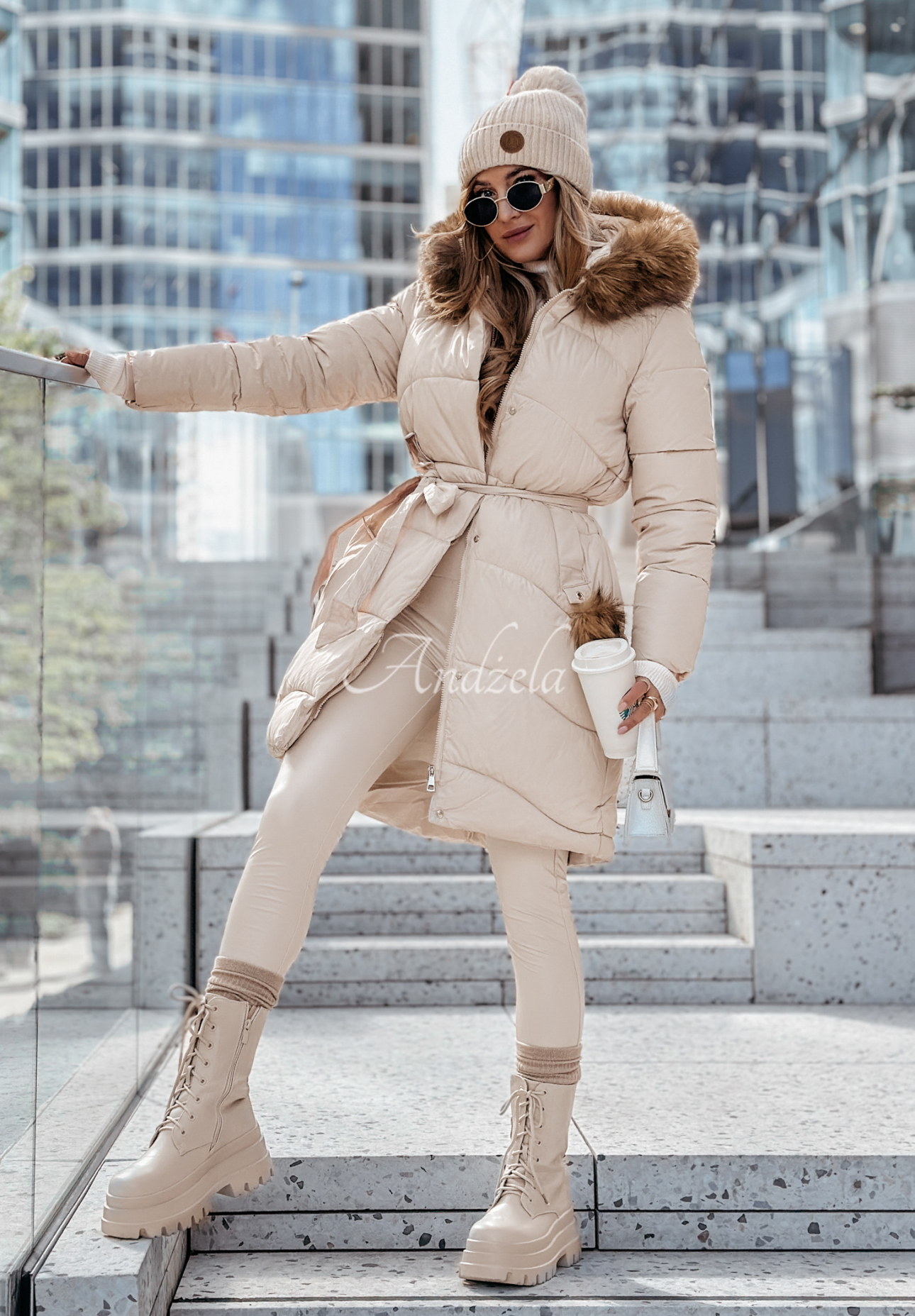 Lange Steppjacke mit Fellimitat Snow Offense Beige