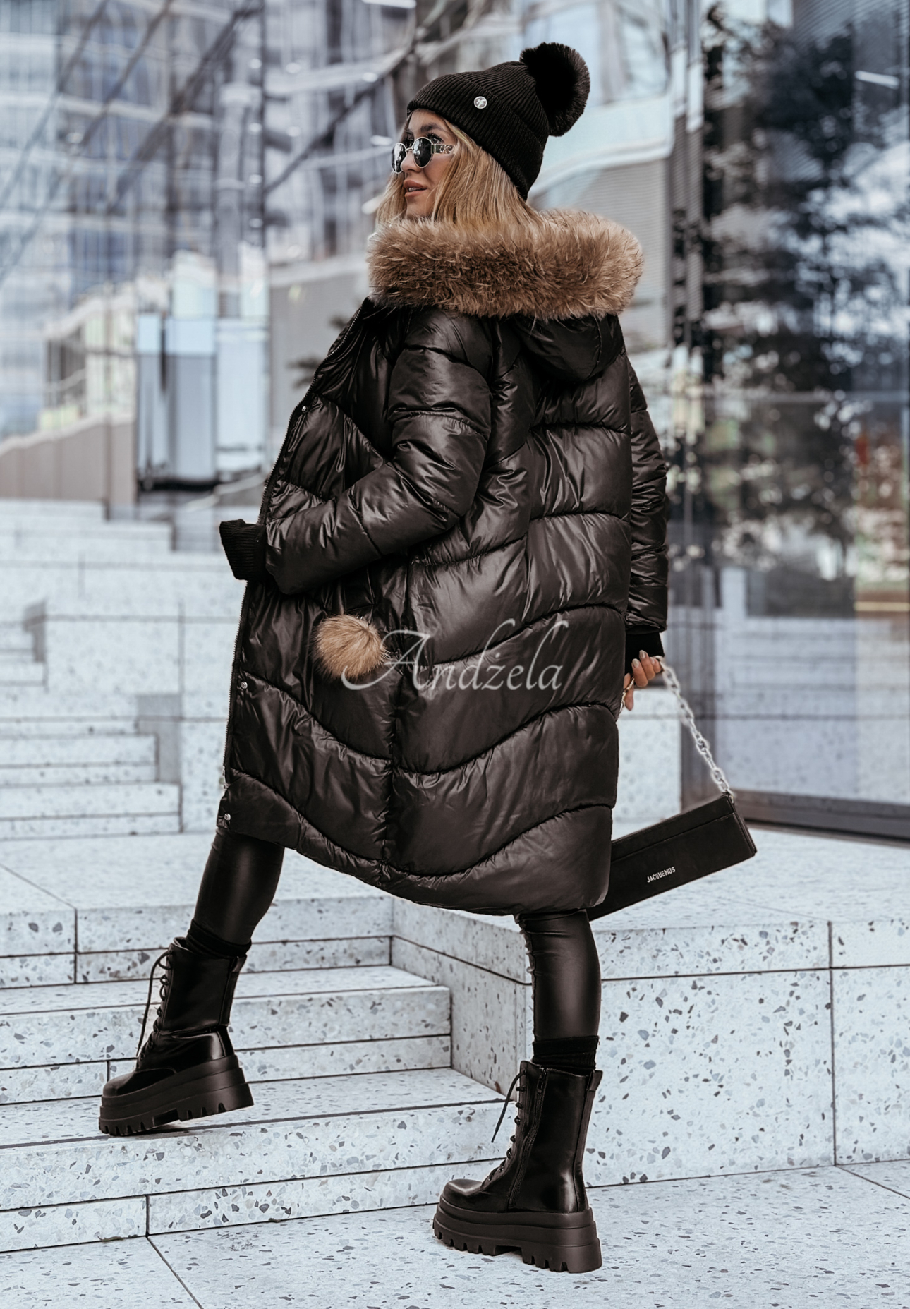 Lange Steppjacke mit Fellimitat Snow Offense Schwarz