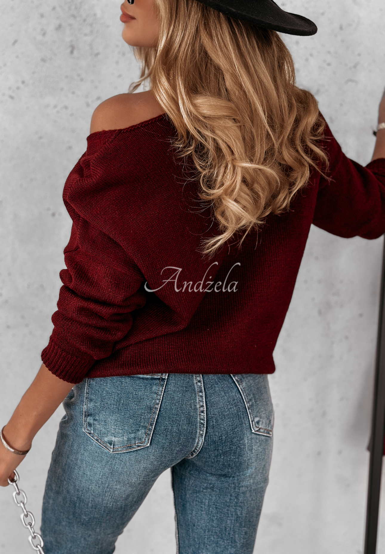 Pullover mit Ausschnitt Caffe Latte Burgunderrot