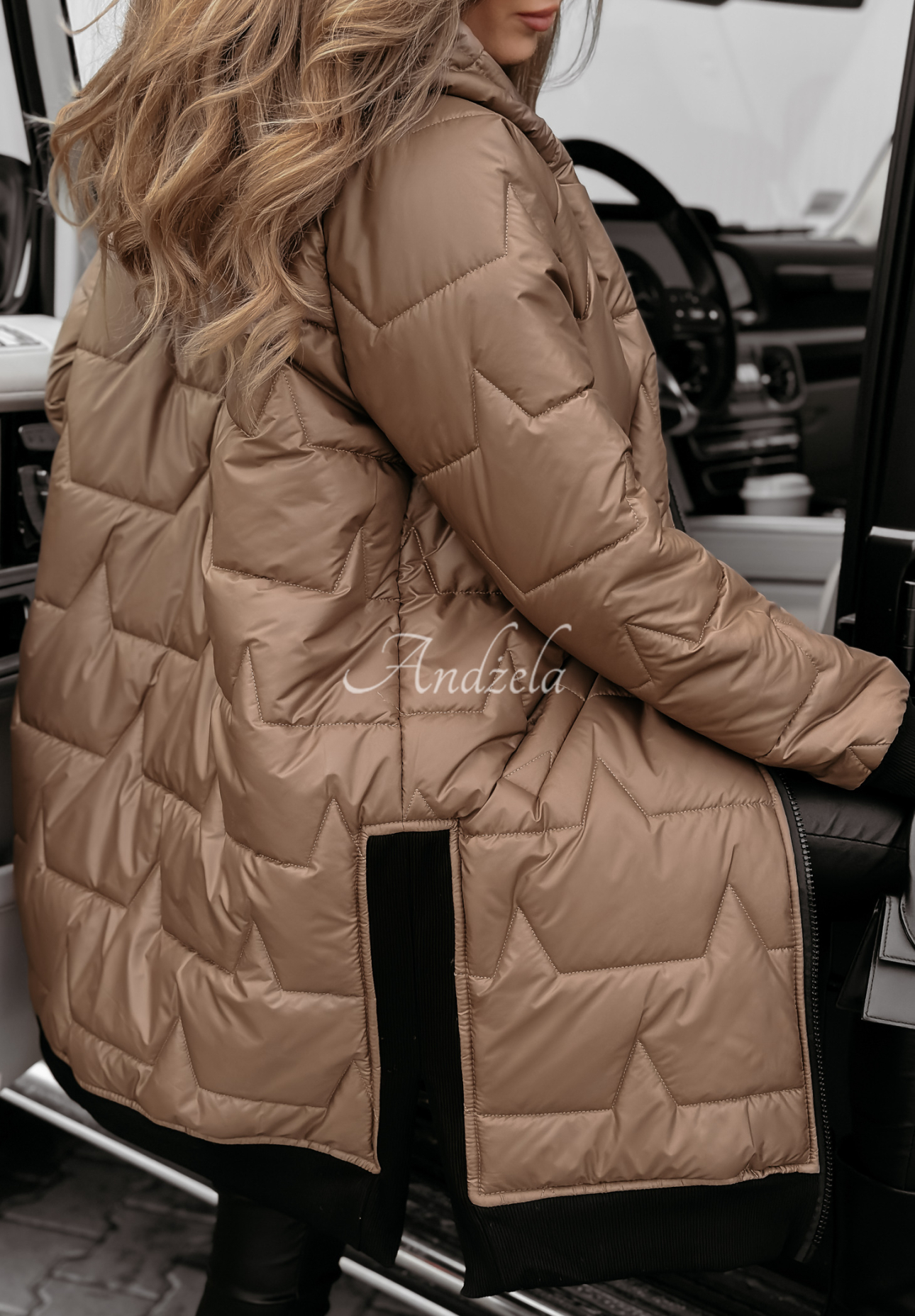 Lange Steppjacke Winter&#039;s Glow Camel