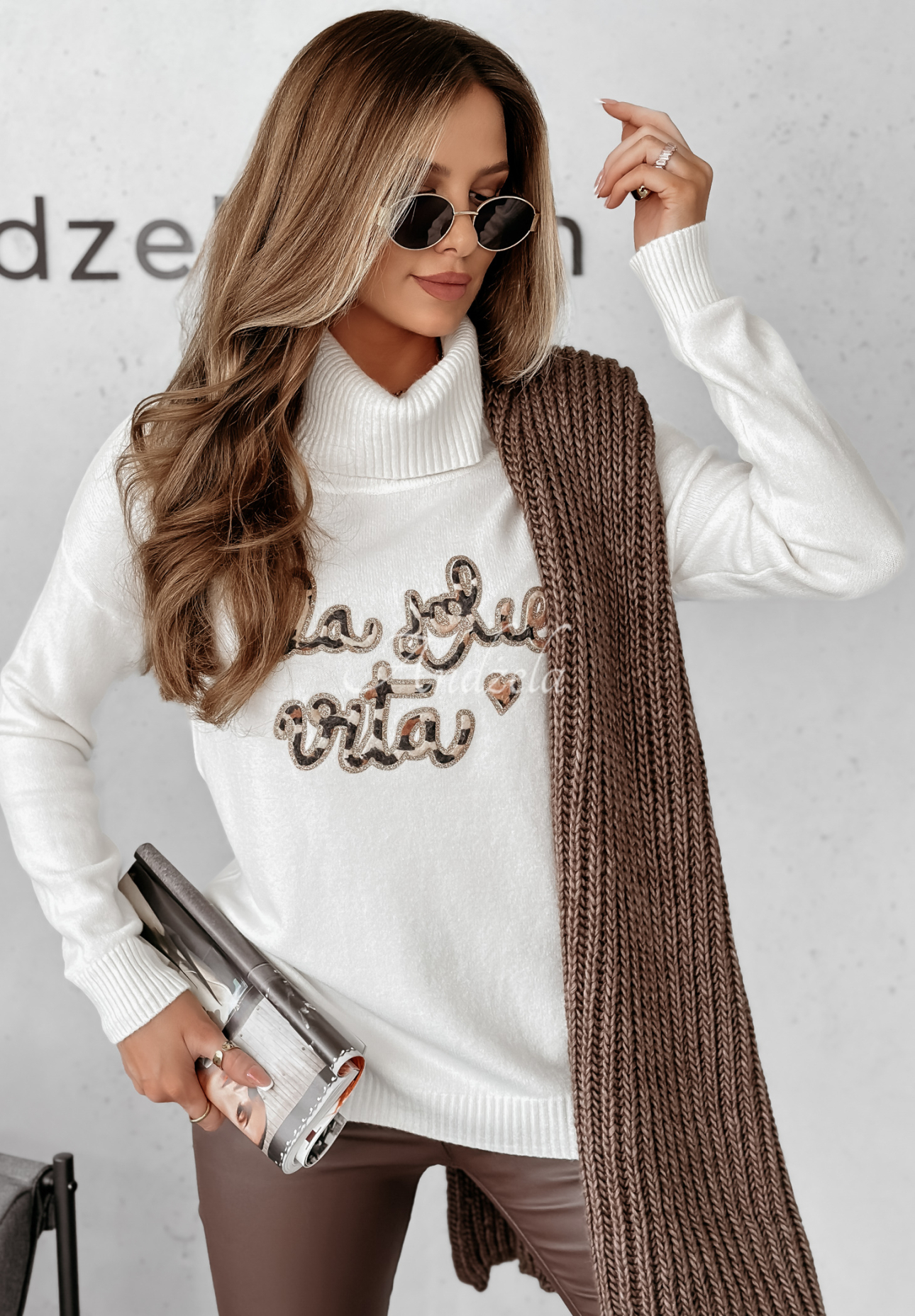 Langer Rollkragenpullover La Dolce Vita Ecru