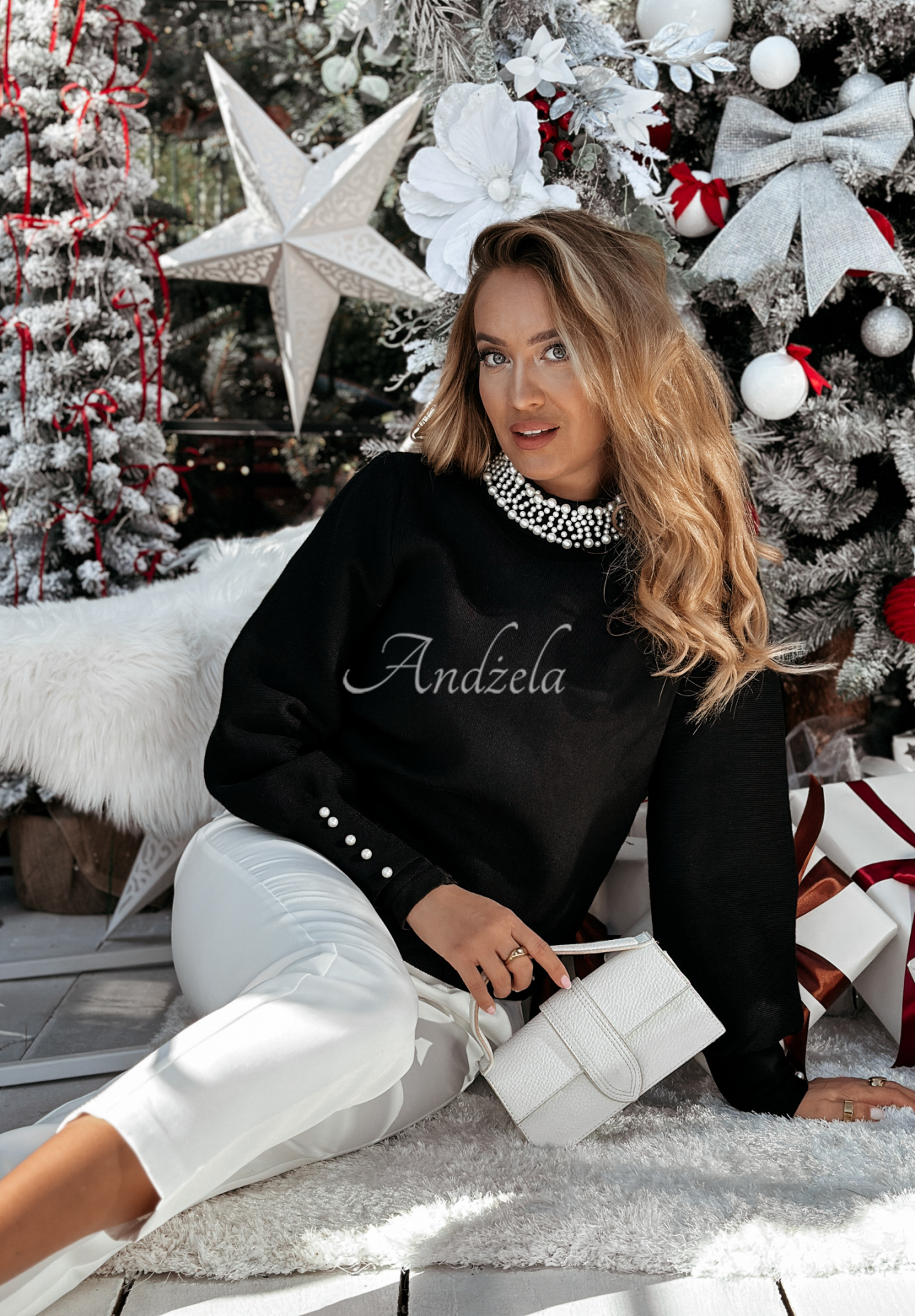 Viskose-Pullover mit Perlen Comfy Pearls Schwarz