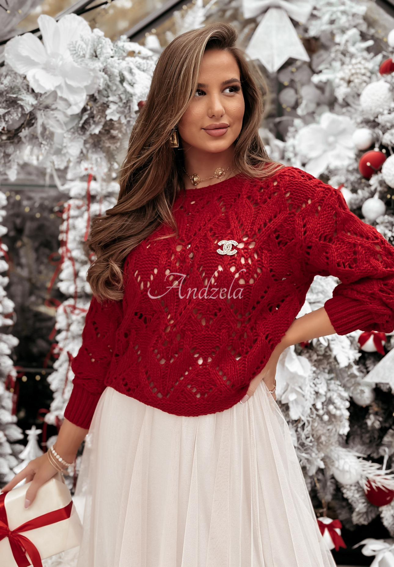 Dekorativ gewebter, durchbrochener Pullover Romantic Charm Rot