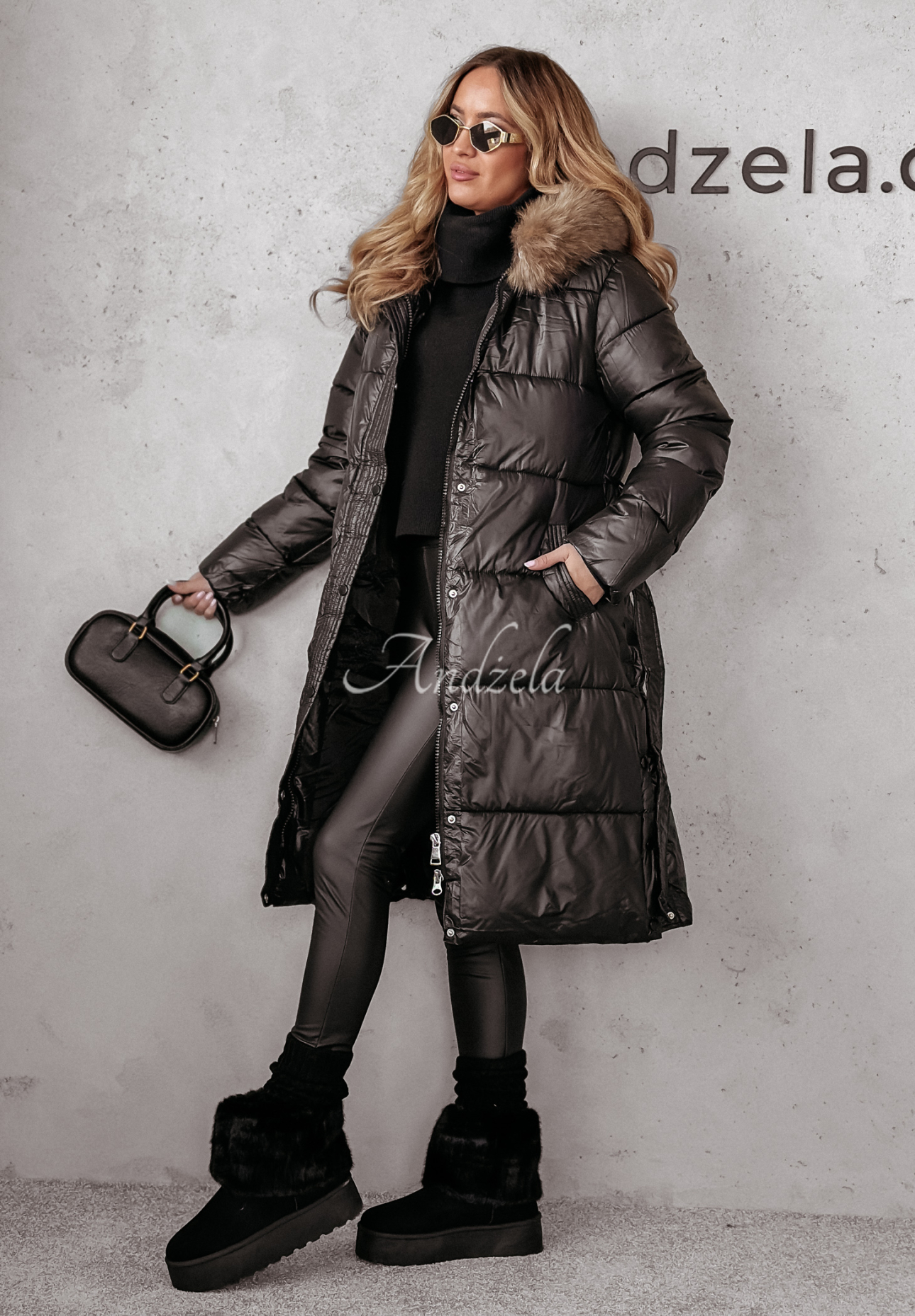 Lange Steppjacke mit Fell Glacial Shine Schwarz