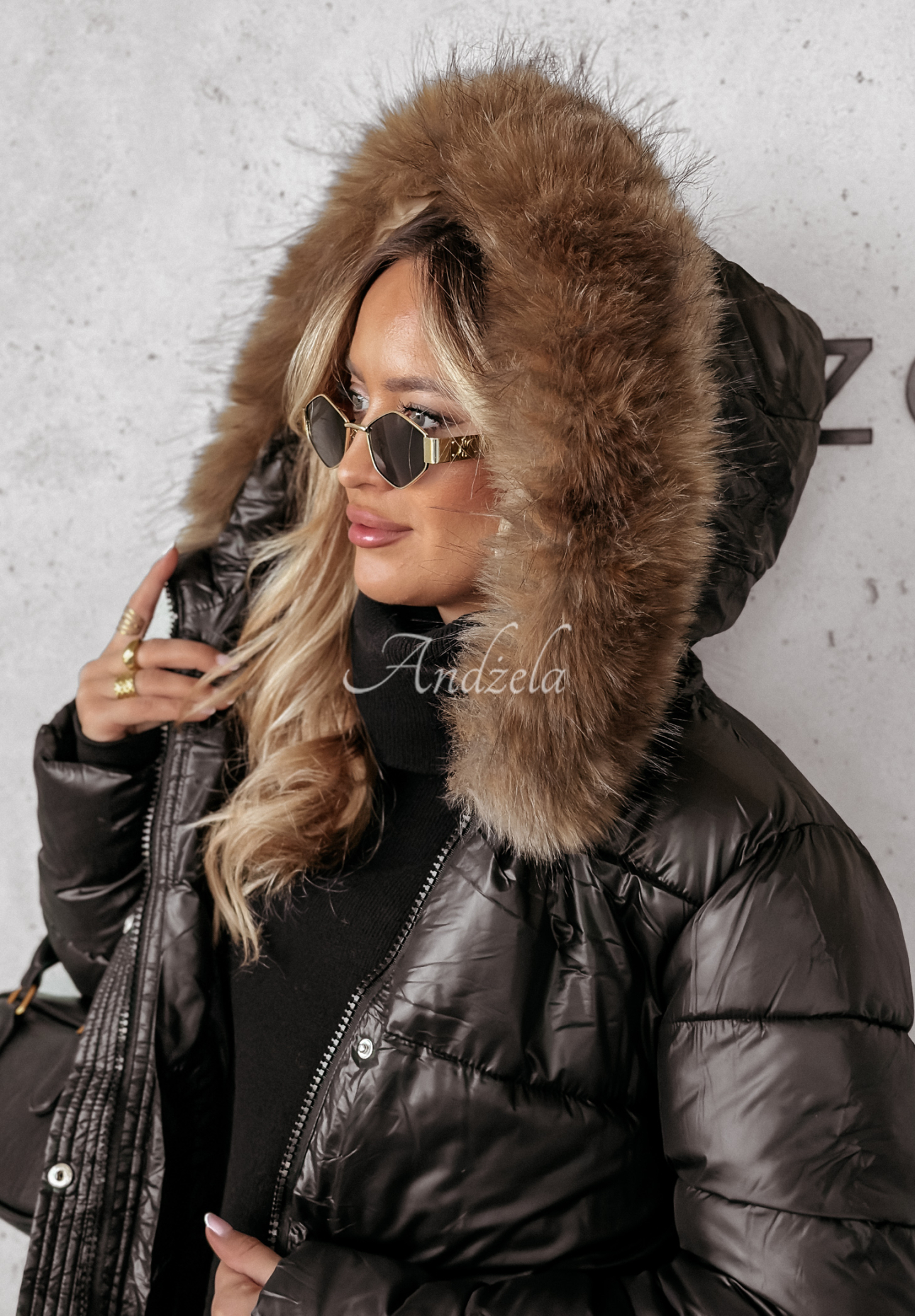 Lange Steppjacke mit Fell Glacial Shine Schwarz