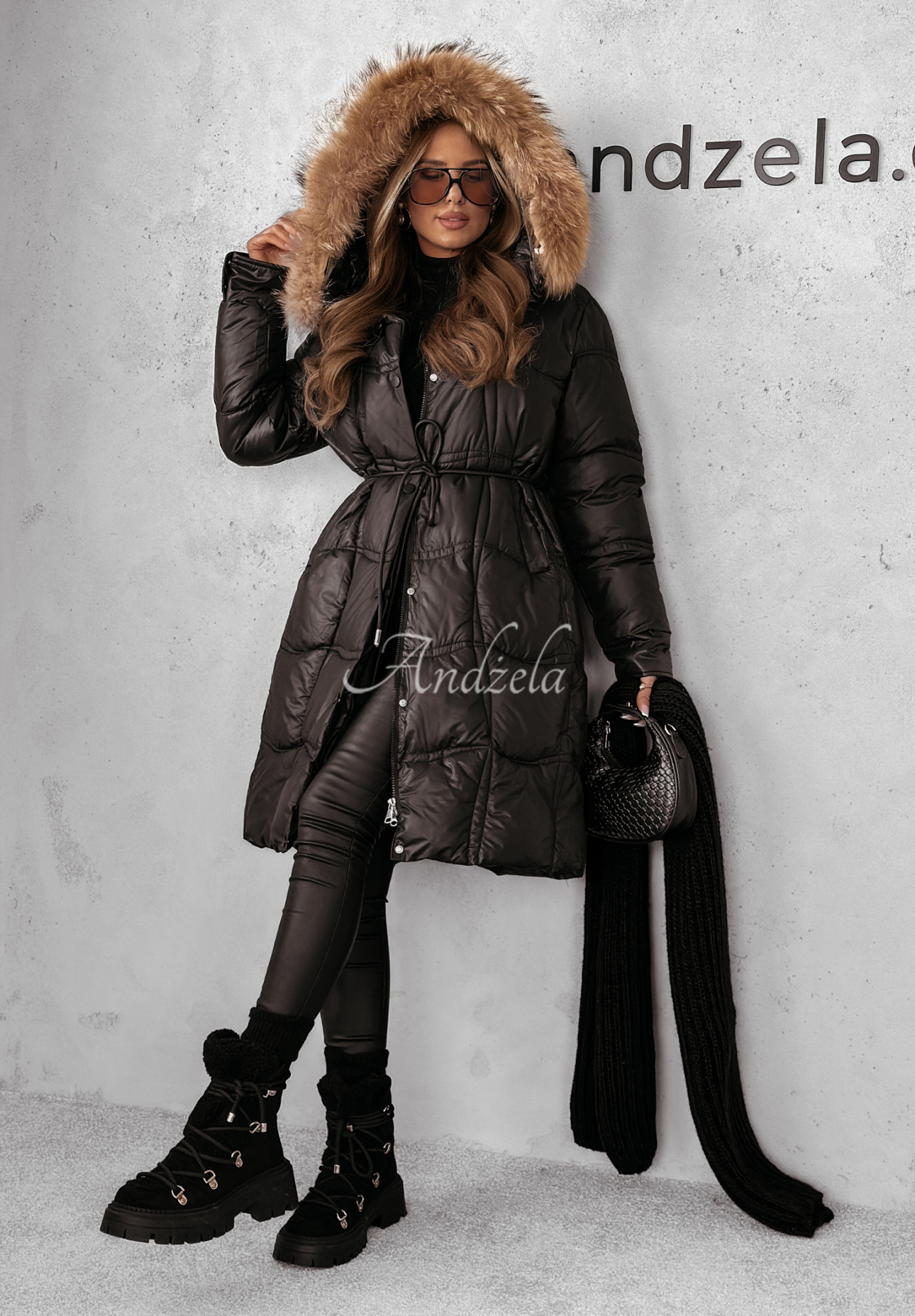 Lange Steppjacke mit Pelz Snowy Sparks Schwarz